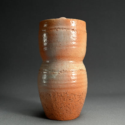 Hagi Pottery Mizusashi ー大和 保男 “萩焼 水指”