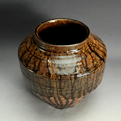 Fabulous Early Vase ー加守田 章二 “灰釉花器”