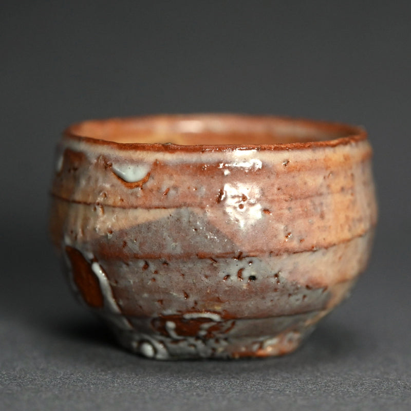 Hagi Guinomi Sake Cup ー大和 保男 “萩焼 ぐい呑”