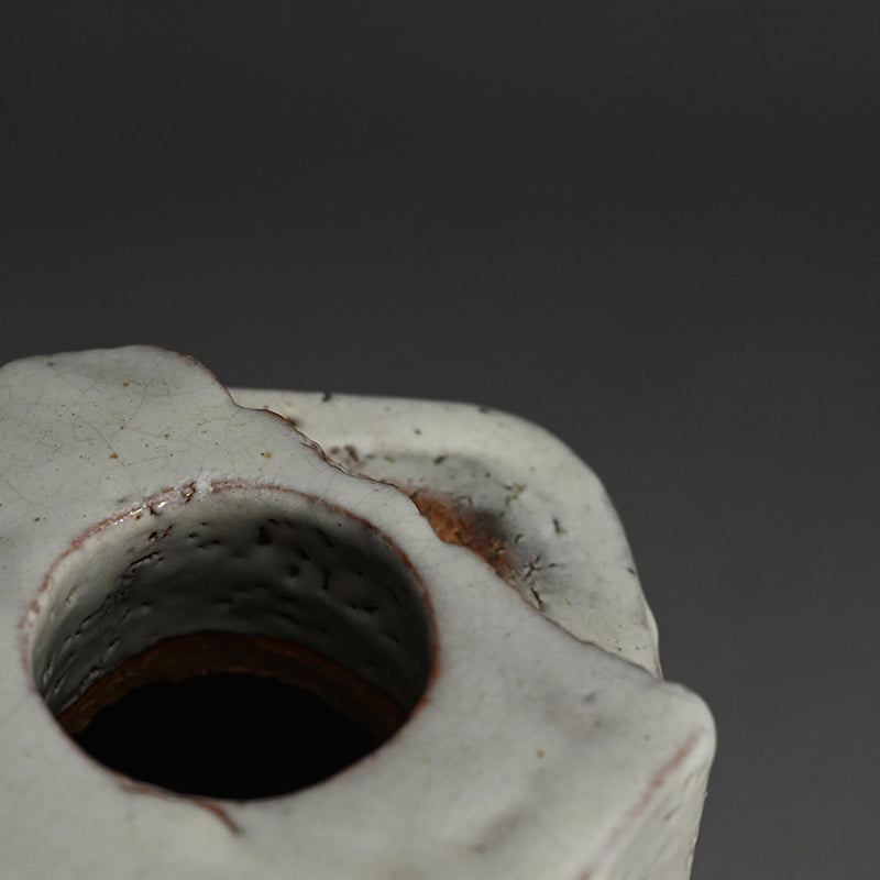 Hagi Kurinuki Vase ー三輪 栄造 “花入”