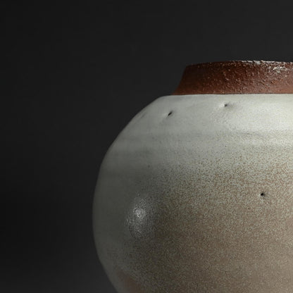 Hagi Vase ー三輪 栄造 “萩花入”