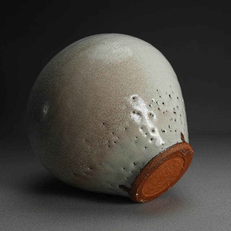 萩花瓶 ー三輪栄造 「萩花入」 / Miwa Reizo – Kura Monzen Gallery