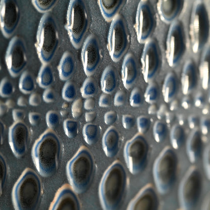 Layered Vase ー加藤 重美 “重化粧彫点文壺”