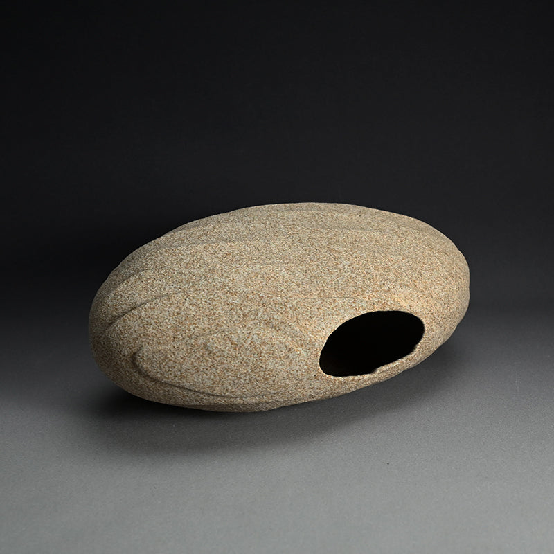 Contemporary Wave Patterned Vase ー崎山 隆之 “波紋”