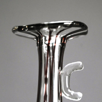Flowering Glass Vase ー小林 貢 “寅吹硝子 野の花のために”