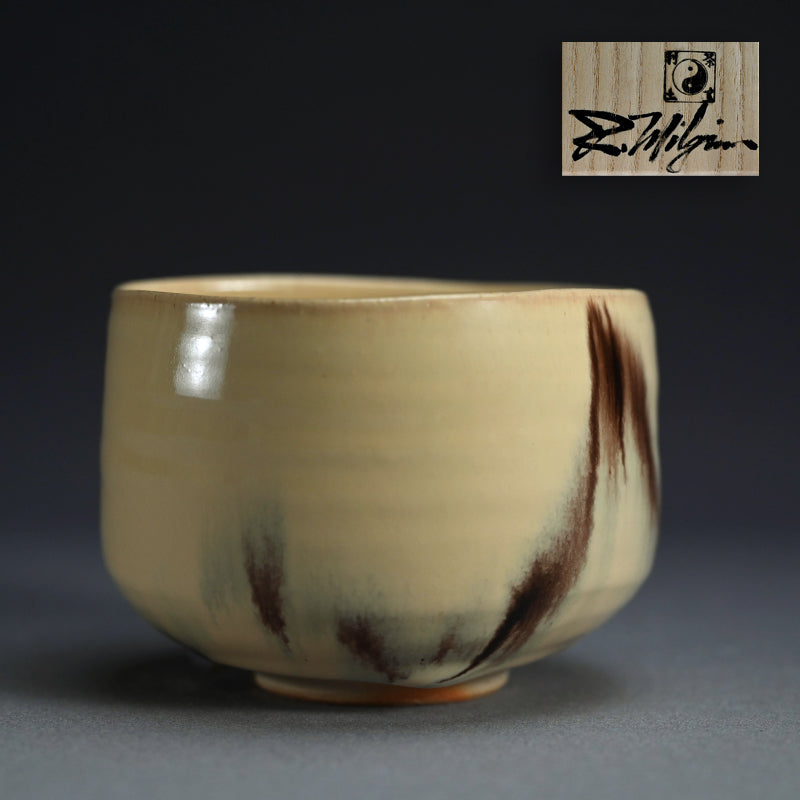 菓子器 (刷毛目 : 秀逸作品) 利茶土 ミルグリム (外国人 陶芸家) 真作 IMG_3798-700x525.jpg
