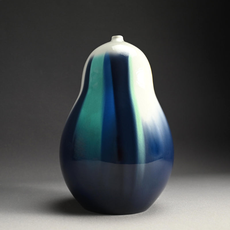 Gourd Shaped Vase ー徳田 順子 (四代 八十吉) “柳雨”