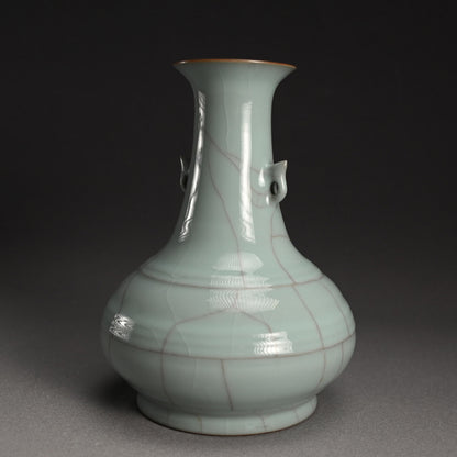 Fine Crackled Celadon Vase ー浦口 雅行 “青瓷双耳花生”