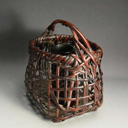 Bamboo Vase by Wada Waichisai III, 1928 ー三代 和田 和一斎 "花篭"