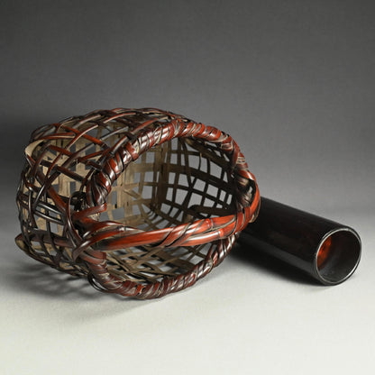 Bamboo Vase by Wada Waichisai III, 1928 ー三代 和田 和一斎 "花篭"