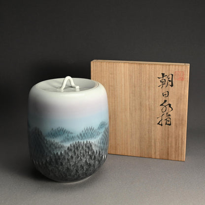 Beautiful Porcelain Mizusashi, Sunrise ー朱明窯 藤井 朱明 “朝日水指"