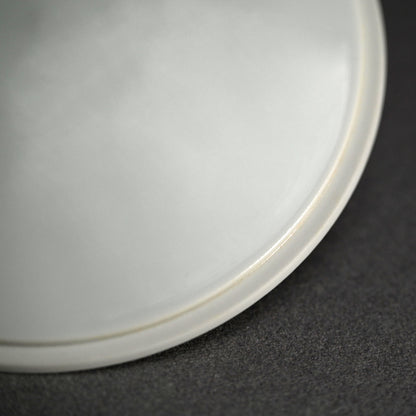 Beautiful Porcelain Mizusashi, Sunrise ー朱明窯 藤井 朱明 “朝日水指"