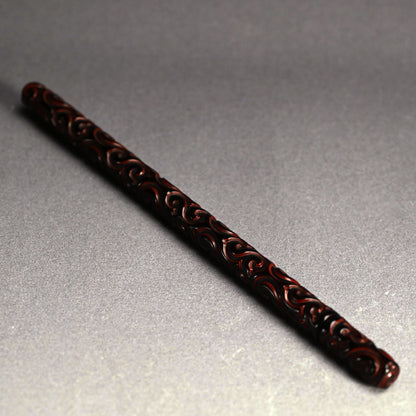 Carved Lacquer Kozutsu Incense Case by Chikusen