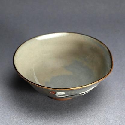 Chawan Tea Bowl ー宮川 (真葛) 香山 “雪中梅畫 茶碗”