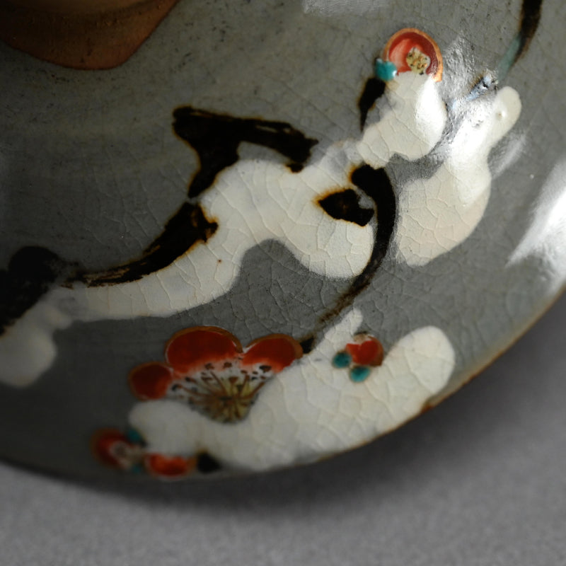 Chawan Tea Bowl ー宮川 (真葛) 香山 “雪中梅畫 茶碗”