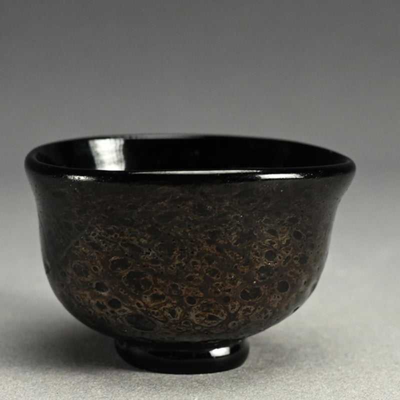 Very Rare Glass Guinomi Sake Cup ー鯉江 良二 “一寸口出手出 盃”