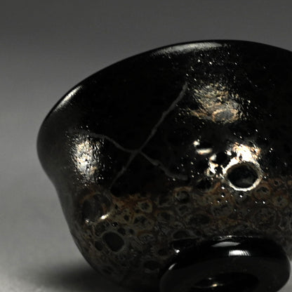 Very Rare Glass Guinomi Sake Cup ー鯉江 良二 “一寸口出手出 盃”