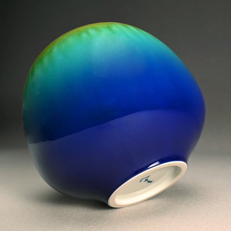 Yasokichi Ⅳ Vase ー徳田 順子 (四代 八十吉)  “瑞穂”