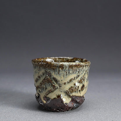 Madara Karatsu Guinomi Sake Cup ー中川 自然坊 “彫斑唐津 ぐい呑”