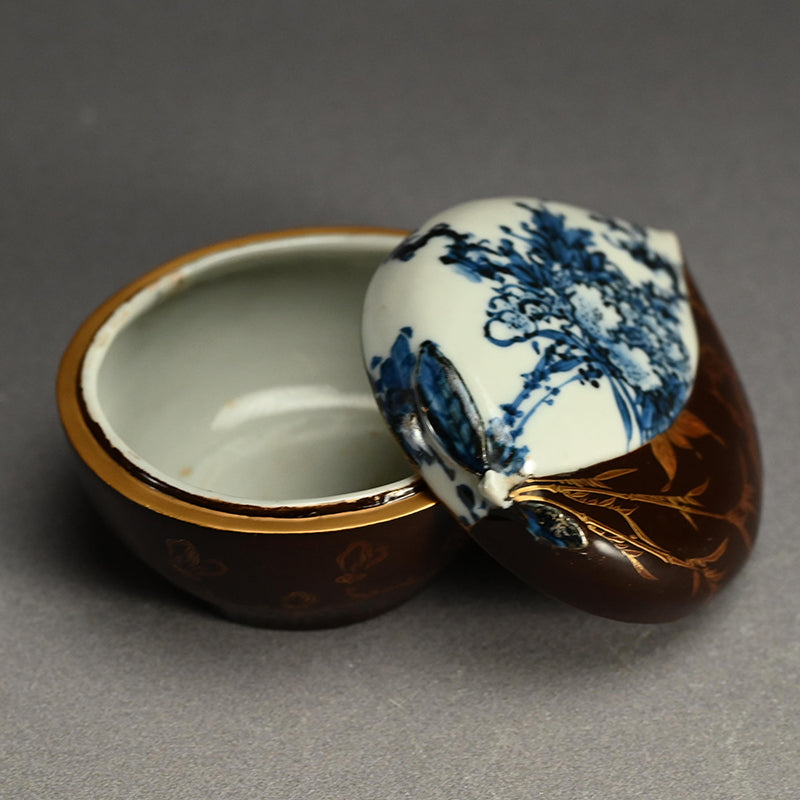 Gold-Lacquered Peach-Shaped Porcelain Container
