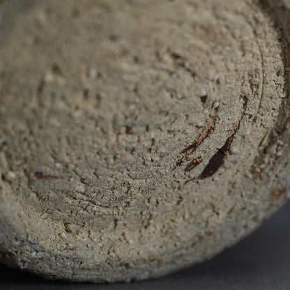 Early Kumakura Junkichi Vase, Sodeisha ー熊倉 順吉 "白化粧釉壺"