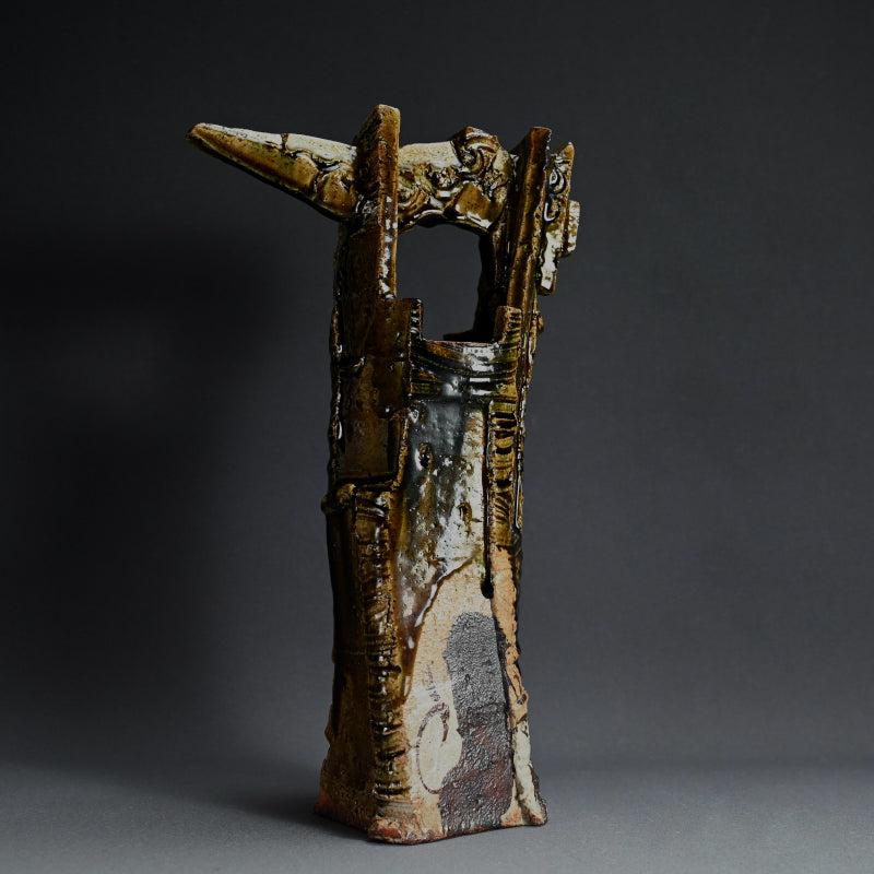 Oribe Vase ー高内 秀剛 "鉄絵織部手桶花入"