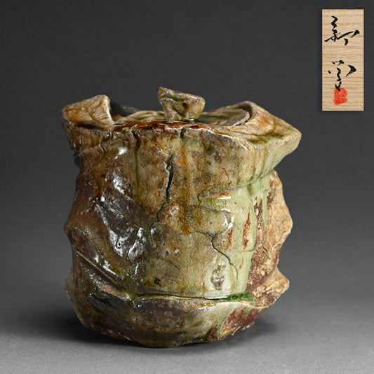 Iga Shinogi Mizusashi Water jar ー新 学 “伊賀 鎬水指”