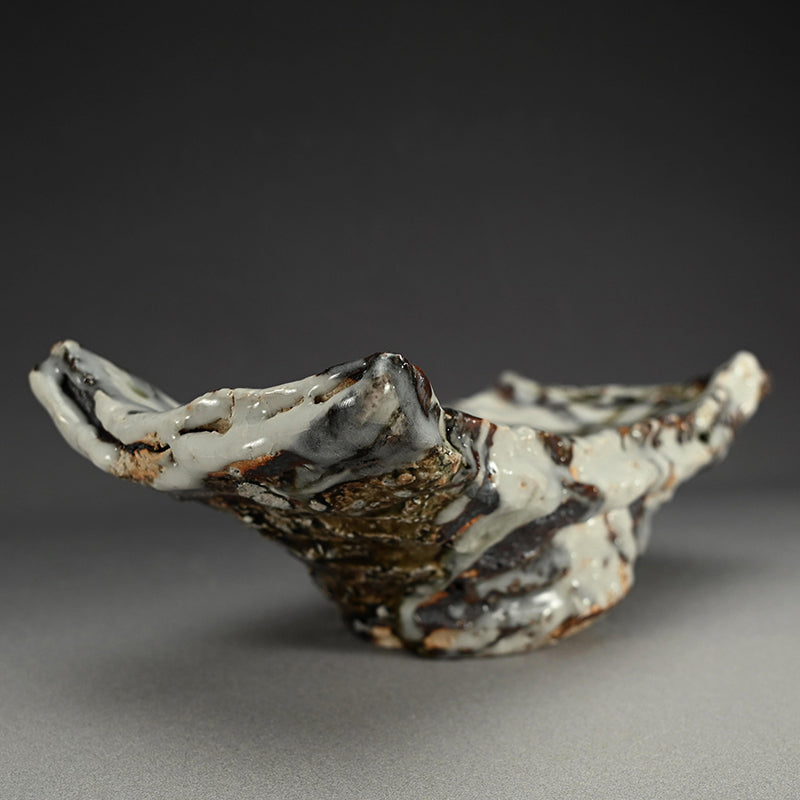 Geta Zara Plate ー村越 琢磨 “灰釉 下駄皿”