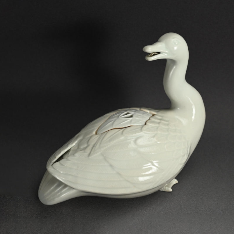 Antique White Porcelain Hirado Koro, Goose ー水鳥香炉