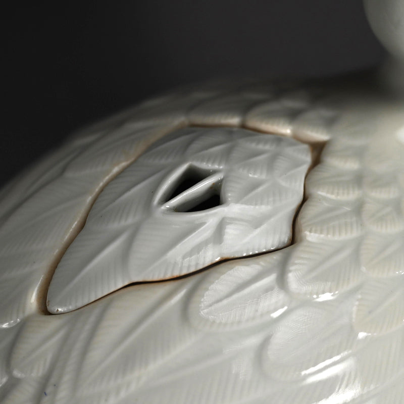 Antique White Porcelain Hirado Koro, Goose ー水鳥香炉