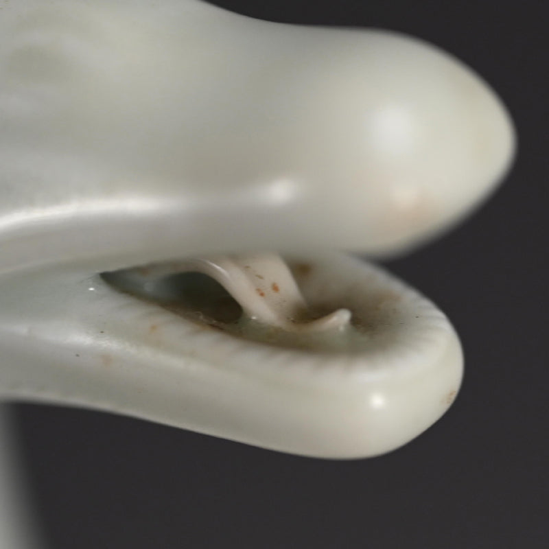Antique White Porcelain Hirado Koro, Goose ー水鳥香炉