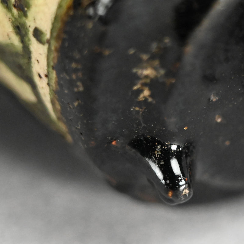 Kenzan Style Black Raku Koro Censer with Silver Lid ー乾山楽焼 香炉