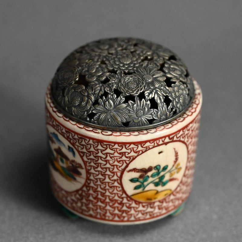 Antique Japanese Porcelain Kutani Censer with Silver Lid ー古九谷筒形香炉
