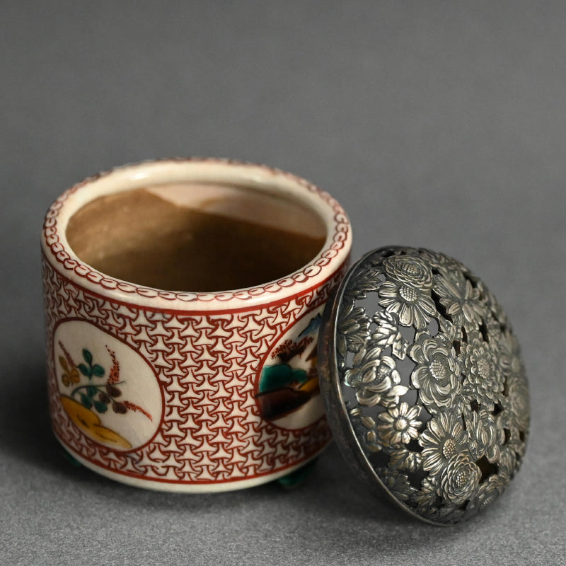 Antique Japanese Porcelain Kutani Censer with Silver Lid ー古九谷筒形香炉