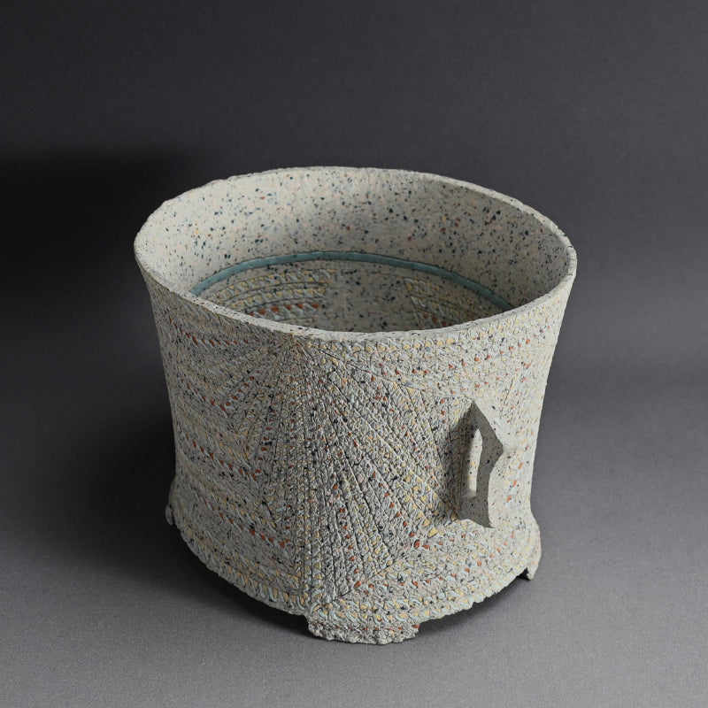 Contemporary Vase by Pioneering Female Artist ー岸 映子 “彩石象嵌器”