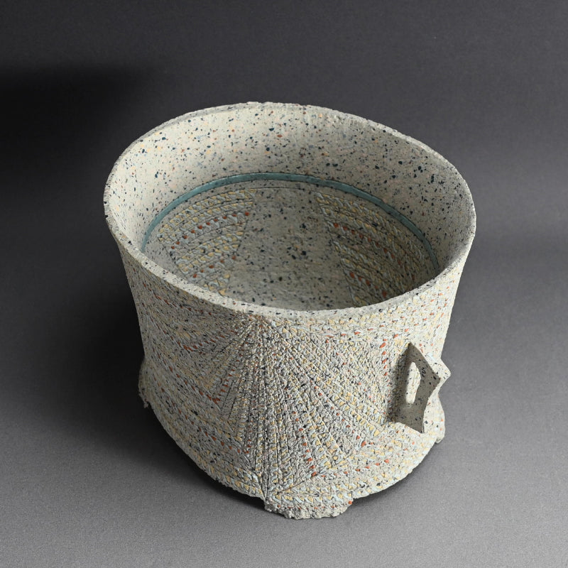 Contemporary Vase by Pioneering Female Artist ー岸 映子 “彩石象嵌器”