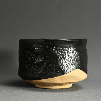Setoguro Chawan by LNT ー加藤 孝蔵 “瀬戸黒茶碗”