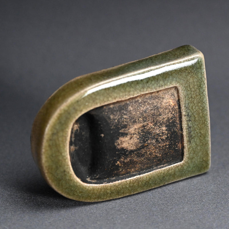 Suzuri Ceramic Ink Stone by Aoki Mokube, Fukuda Kodojin ー青木 木米, 福田 古道人