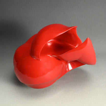 Exhibited Red Lacquer sculpture ー井上 絵美子 “游舞”