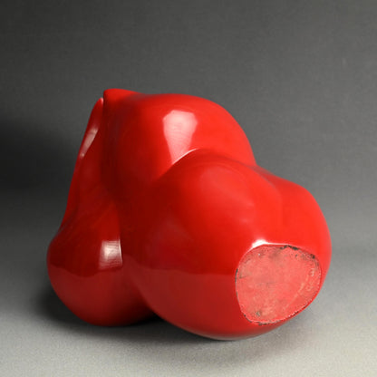 Exhibited Red Lacquer sculpture ー井上 絵美子 “游舞”