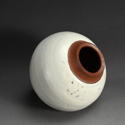 Hagi Vase ー三輪 栄造 “萩花入”