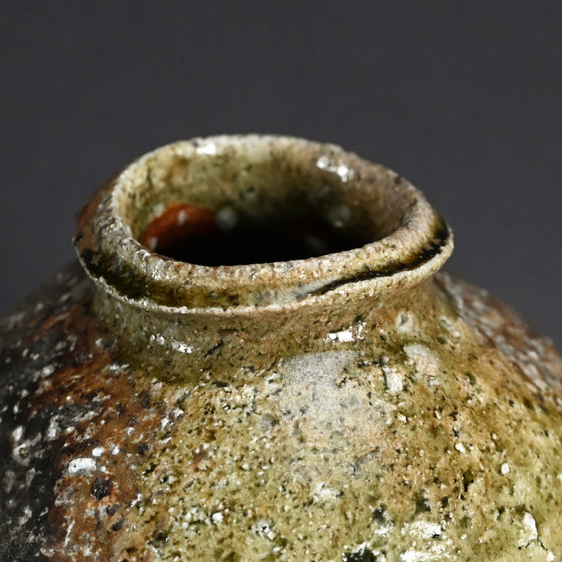 Uzukumaru Tsubo ー辻村 塊 “蹲”