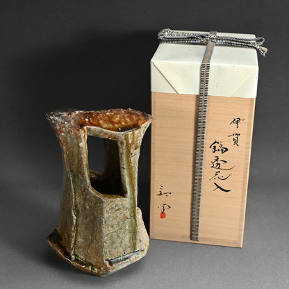 Iga Shinogi Hanaire ー新 学 “鎬透し花入”