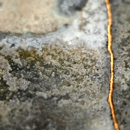 Ash Glazed Twice Fired Kintsugi Plate ー古谷 和也 "信楽窯変円皿"