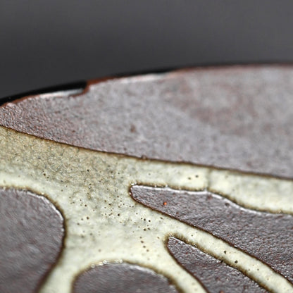 Unusual Plate by LNT ー浜田 庄司 “焼〆流梅皿”