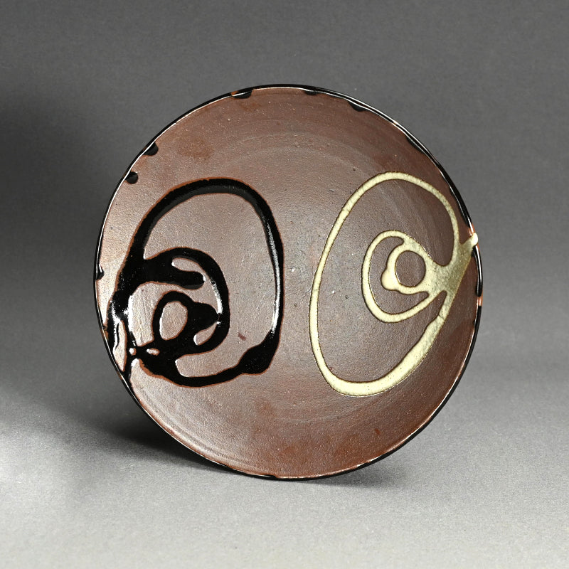 Unusual Plate by LNT ー浜田 庄司 “焼〆流梅皿”