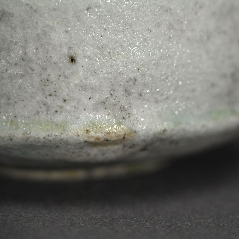 White Maccha Chawan Tea Bowl ー辻村 唯 “白志野 茶盌”