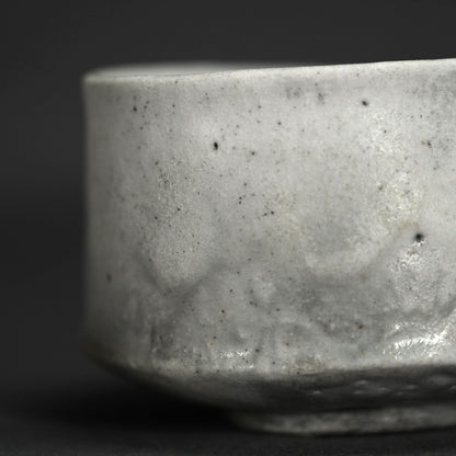 White Maccha Chawan Tea Bowl ー辻村 唯 “白志野 茶盌”