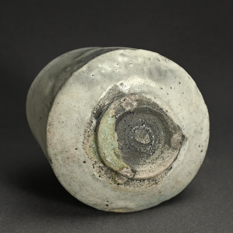 White Maccha Chawan Tea Bowl ー辻村 唯 “白志野 茶盌”