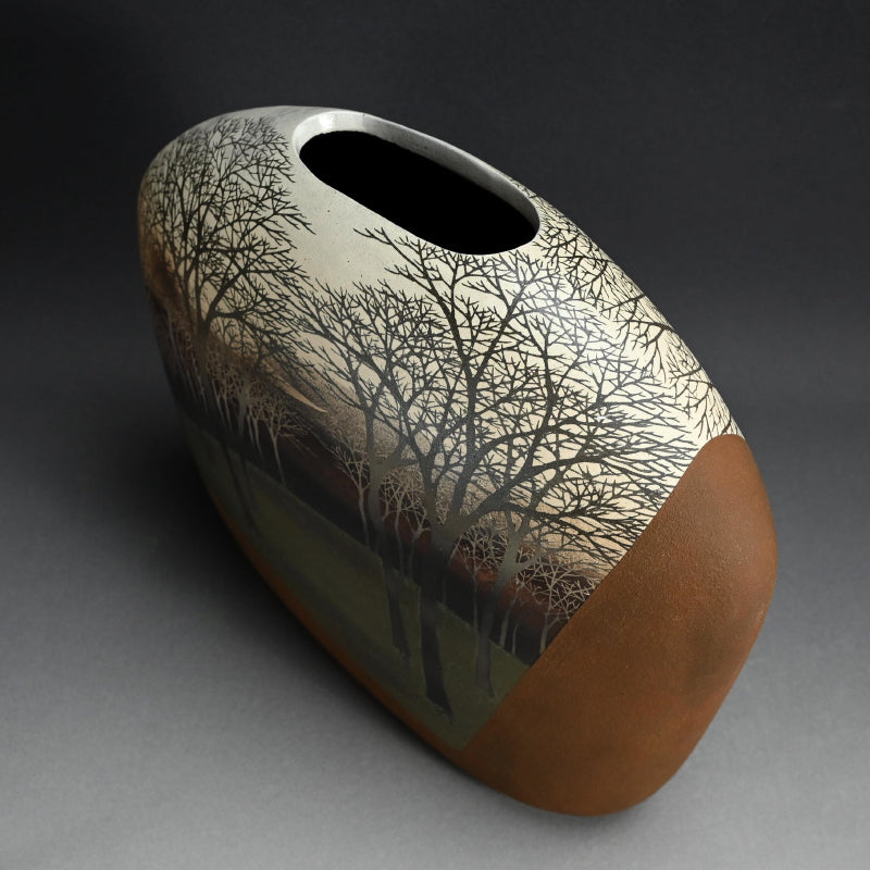 Important Exhibited Vase ー佐伯 守美 “象嵌釉彩樹林文扁壺”